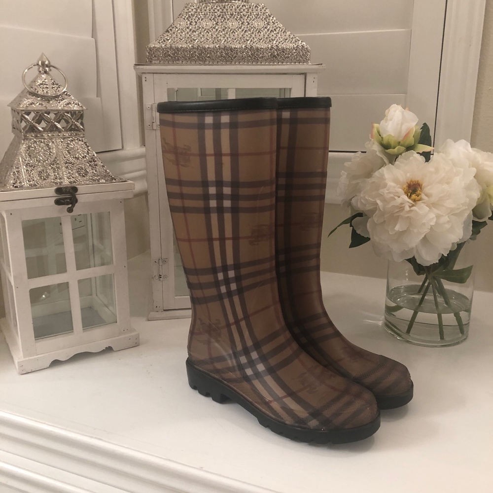 BURBERRY Rain Boots